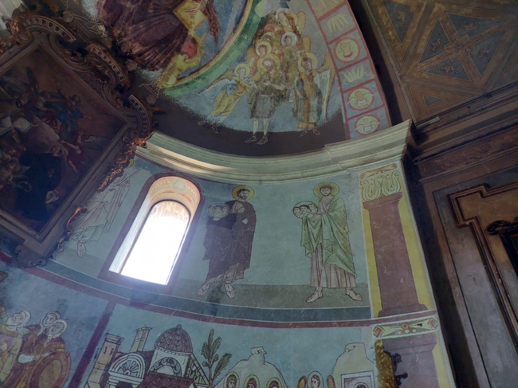 Ricostruzione affreschi con proiezione sugli originali