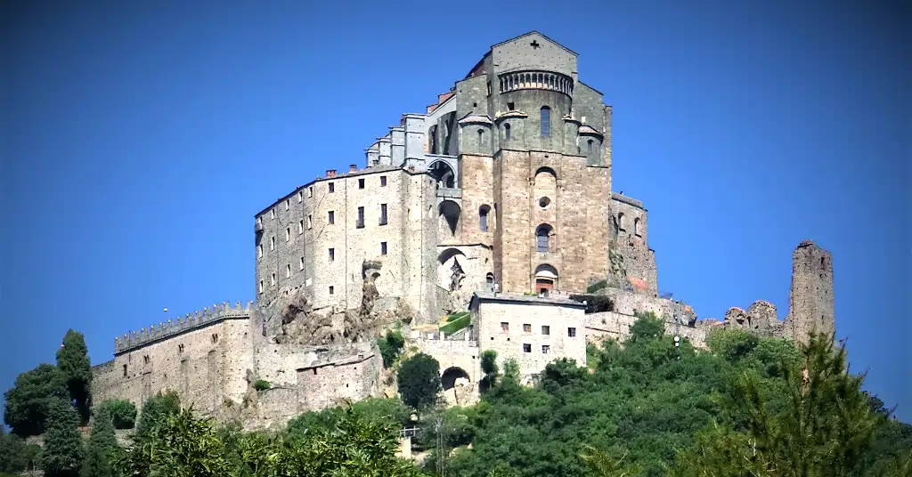 Sacra di San Michele, abbazia simbolo del Piemonte