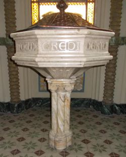 Fonte battesimale della Parrocchiale di Santa Maria Assunta a Savigliano-Levaldigi