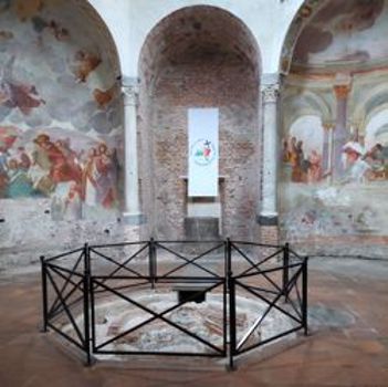 Battistero di Novara - Vasca ad immersione