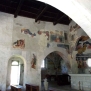 Avigliana-Chiesa di San Pietro-Navata centrale, lato Nord verso abside, vista d'insieme e scorcio su cappella Maddalena --Navata centrale, lato Nord verso abside, vista d'insieme e scorcio su cappella Maddalena