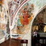 Avigliana-Chiesa di San Pietro-Cappella Maddalena parete Sud, arco di accesso dal presbiterio, controfacciata --Cappella Maddalena parete Sud, arco di accesso dal presbiterio, controfacciata