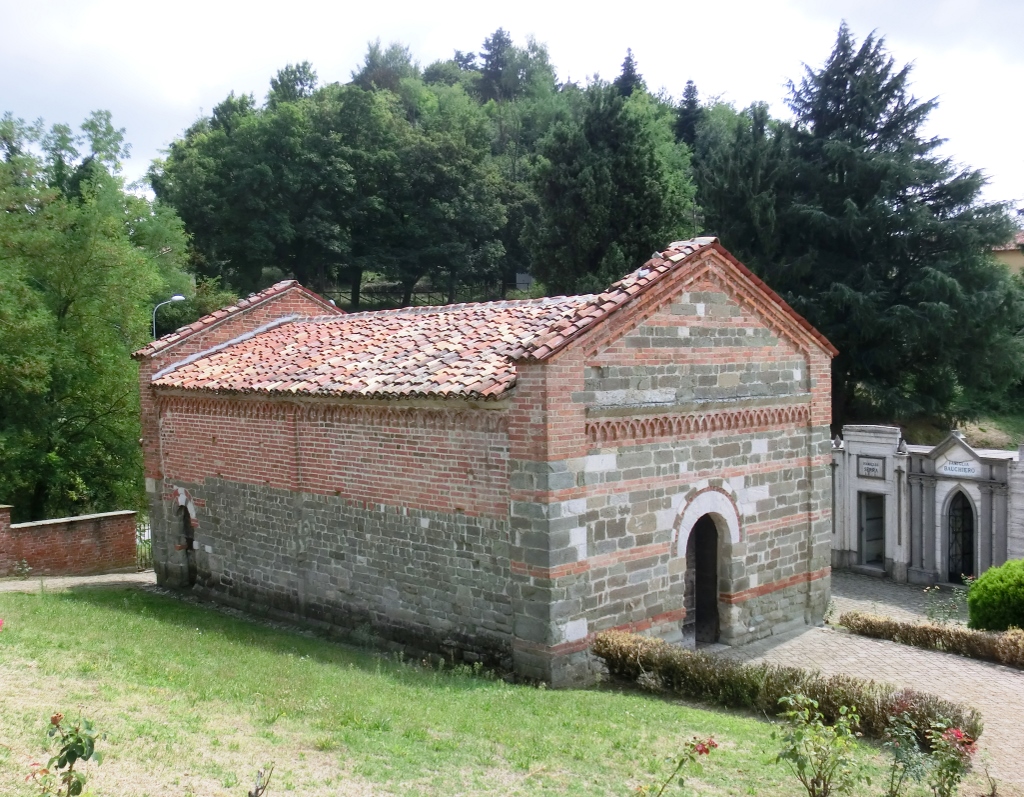 Chiesa Cimiteriale di San Pietro - Albugnano 