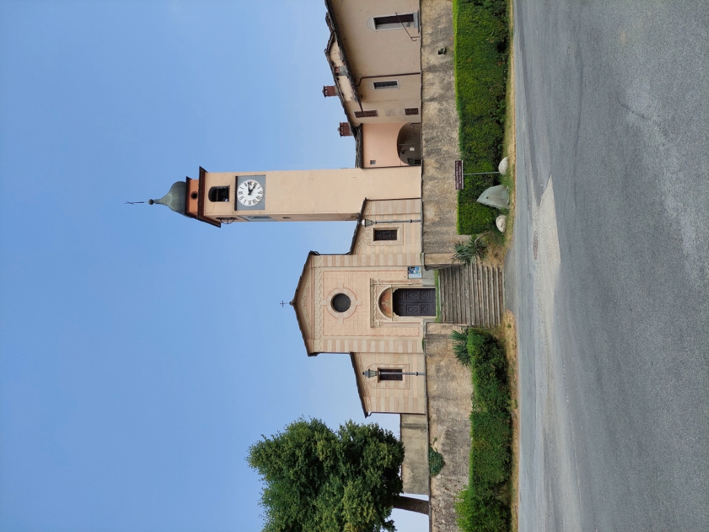 Chiesa di San Pietro in Vincoli o del Poggetto - Barge  Frazione Assarti