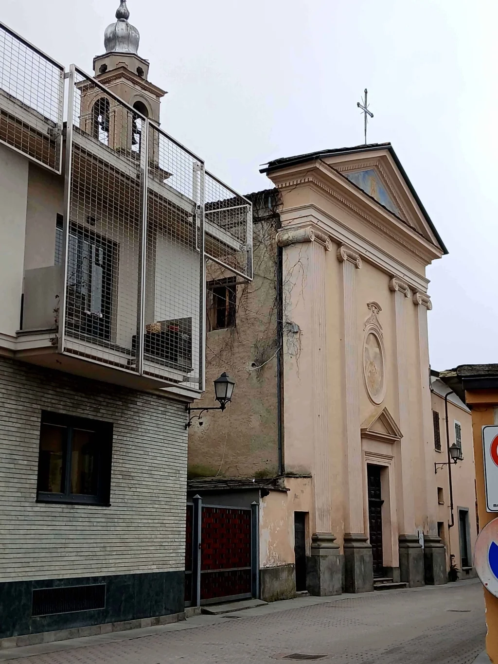 Cavour - Santi Nomi di Gesù e Maria