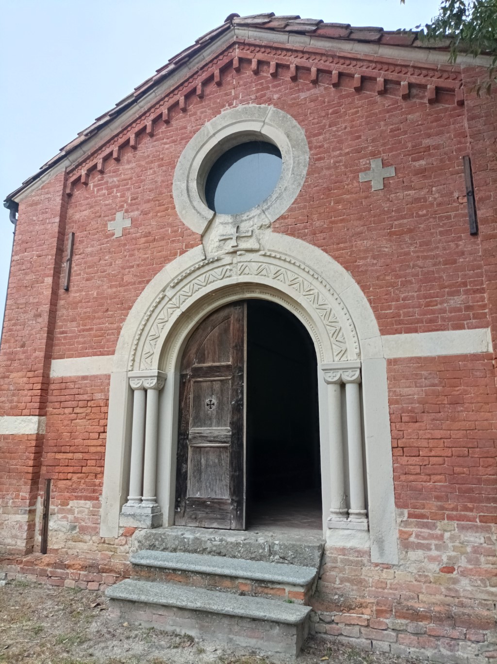 Chiesa dei Santi Fabiano e Sebastiano - Montiglio Monferrato  Frazione Scandeluzza