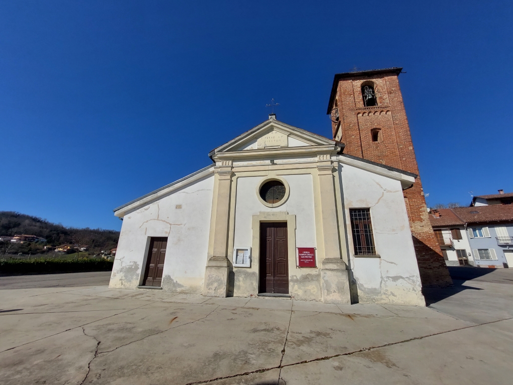 Chiesa di San Pietro - San Damiano d'Asti  Frazione San Pietro Cussaneo