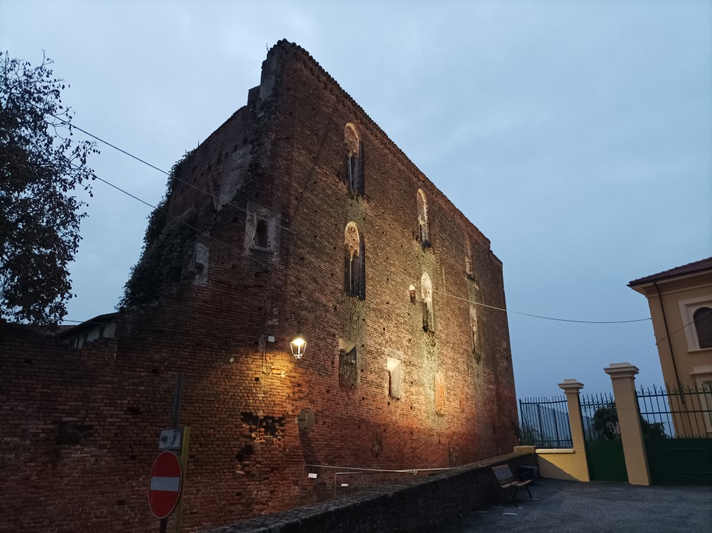 Resti Del Convento degli Agostiniani - Buronzo 