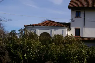 Facciata - Oratorio di San Rocco a Mandello Vitta