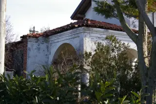 Facciata - Oratorio di San Rocco a Mandello Vitta