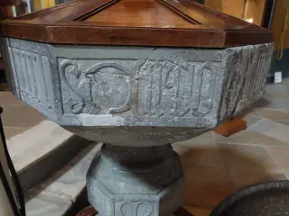 Fonte battesimale - Parrocchiale di Santa Maria degli Angeli a Manta