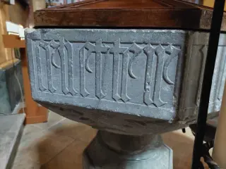 Fonte battesimale - Parrocchiale di Santa Maria degli Angeli a Manta