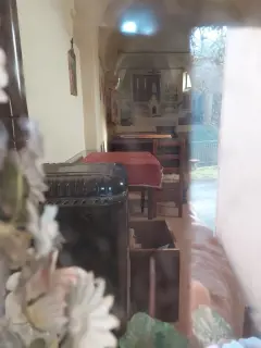 Interno dalla finestrella - Chiesa di San Defendente a MelazzoFrazione Caliogna
