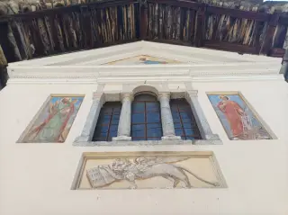 Facciata - Oratorio della Visitazione di Maria ad Elisabetta a Mergozzo