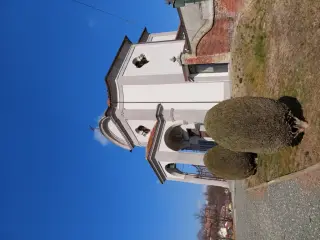 Facciata e fianco - Chiesa di Santa Maria della Fonte a Monale