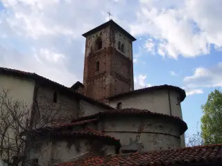 Campanile e abside - Priorato di San Biagio a MondovìFrazione San Biagio