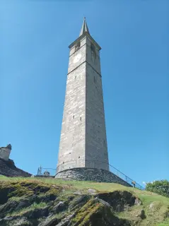 Campanile - Parrocchiale di Santa Maria Assunta a MontecresteseFrazione Chiesa