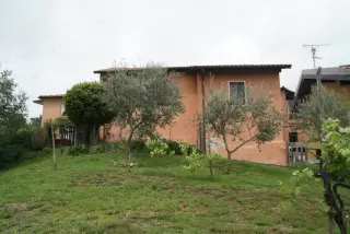 Vista Sud - Chiesa di Santa Maria Assunta di Caristo a BorgomaneroFrazione Santa Cristina
