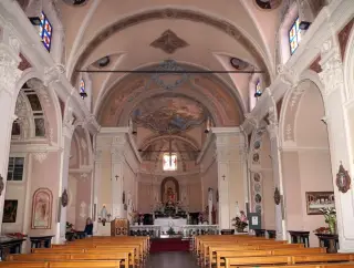 Interno - Chiesa di Sant'Ambrogio a Casaleggio Novara