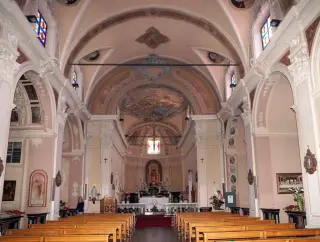 Interno - Chiesa di Sant'Ambrogio a Casaleggio Novara