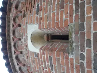 Monofora - Cappella del Romitorio o Santa Maria ad Castrum a Lauriano