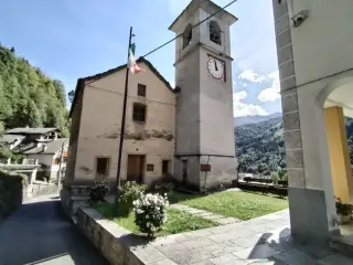 Facciata - Chiesa di di San Pietro a Pila