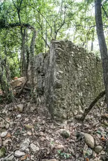 Angolo Nord Est - Oratorio di San Pietro al Colle a BorgomaneroFrazione Cumiona