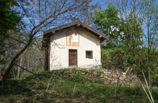 Facciata Ovest - Oratorio di San Pietro di Sotto a BorgomaneroFrazione Cumiona