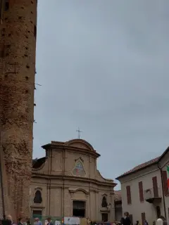 Facciata - Parrocchiale dell' Assunta a Roddi