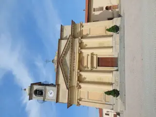 Facciata - Parrocchiale di San Lorenzo a Ronsecco