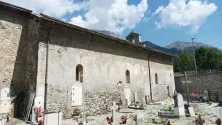 Fianco - Cappella di San Giuliano a Sambuco