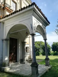 Portico - Oratorio dell' Annunziata o Annunciazione al Boscazzo a SandiglianoFrazione Boscazzo