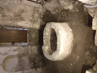 Fonte battesimale - Battistero di San Giovanni a Settimo Vittone