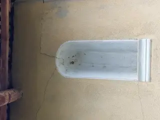 Monofora tamponata - Chiesa di San Marcellino a Sommariva Del Bosco