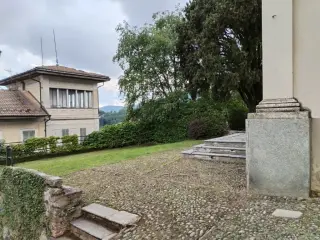 Sagrato - Chiesa di San Francesco a SordevoloFrazione Rubiola