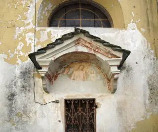 Affresco portale laterale - Parrocchiale di San Giorgio a Valduggia
