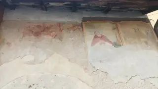 Affreschi in facciata - Oratorio di San Rocco a Valduggia
