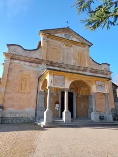 Facciata - Parrocchiale di San Giovanni Battista a Vico Canavese