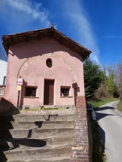 Facciata - Cappella di San Bernardino a San Michele MondovìFrazione Castello