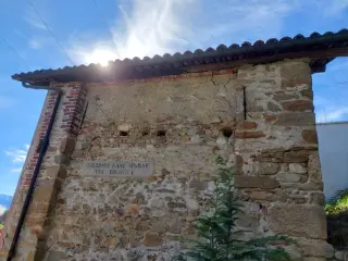 Fianco - Cappella di San Bernardino a San Michele MondovìFrazione Castello