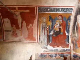 Parete sinistra, sant'Anna Metterza, Maria del latte, santa Caterina - Cappella di San Bernardo di Clairvaux o delle Forche a MondovìFrazione Ferrone