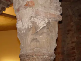 Capitello cripta - Chiesa Museo di San Giovanni a Asti