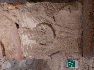 Capitello con figura antropomorfa - Chiesa Museo di San Giovanni a Asti