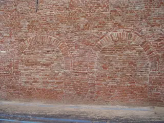 Archi murati tra le navate - Chiesa Museo di San Giovanni a Asti