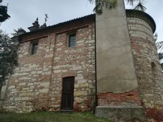 Fianco - Chiesa di San Quirico a Cella Monte