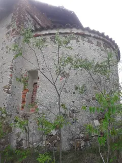 Abside e monofora - Cappella dei Tre Re a Ivrea