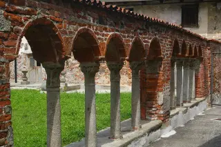 Vista - Chiostro dei Canonici della Catterale a Ivrea