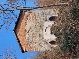 Facciata - Chiesa di San Giacomo in Carpeneto a Caravino