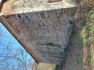 Fianco sinistro - Chiesa di San Giacomo in Carpeneto a Caravino