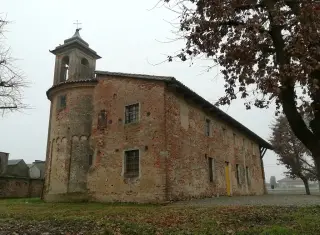 Abside e campanile - Chiesa di San Pietro a Crescentino